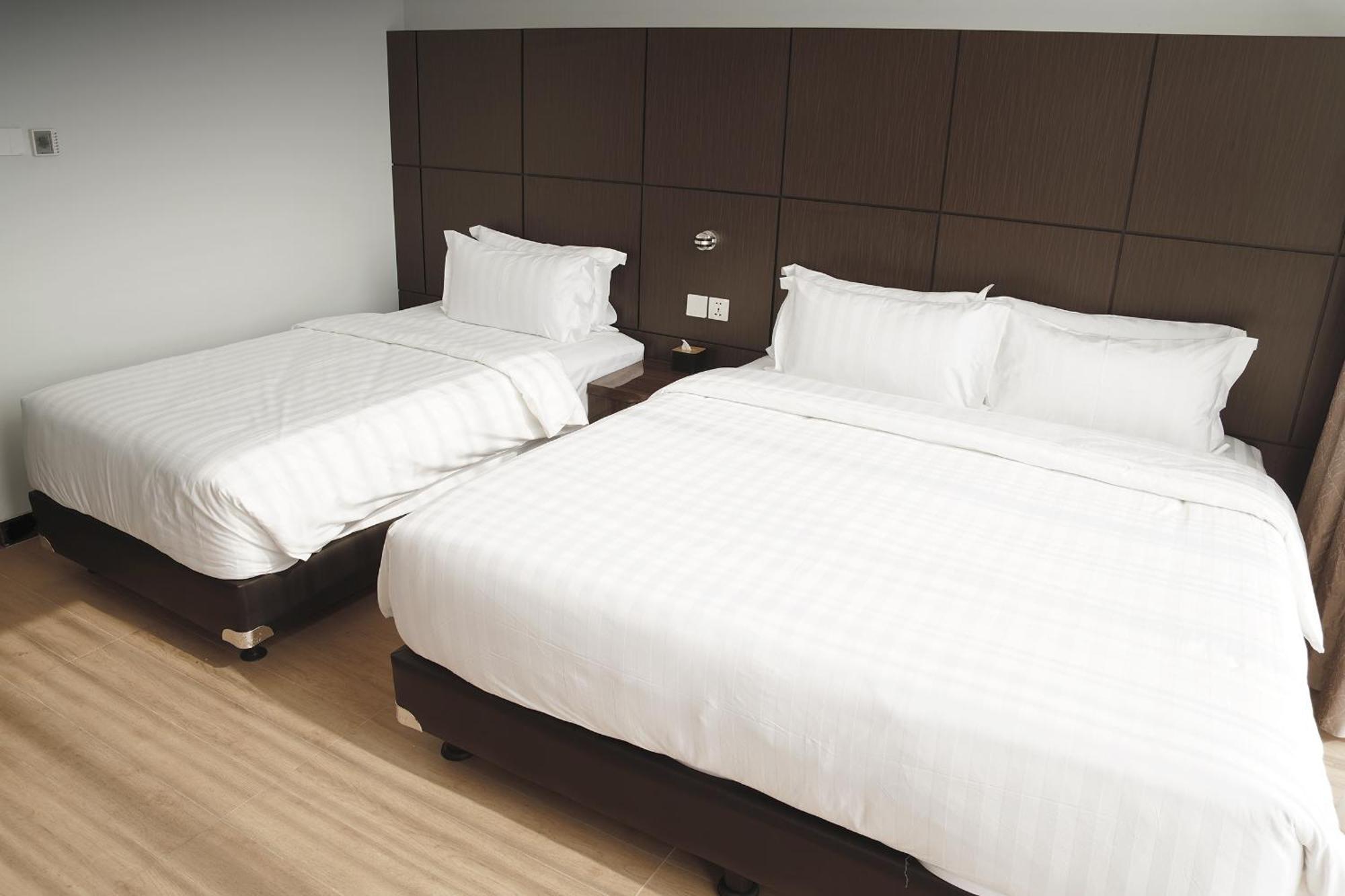 Dreamtel Jakarta Kültér fotó