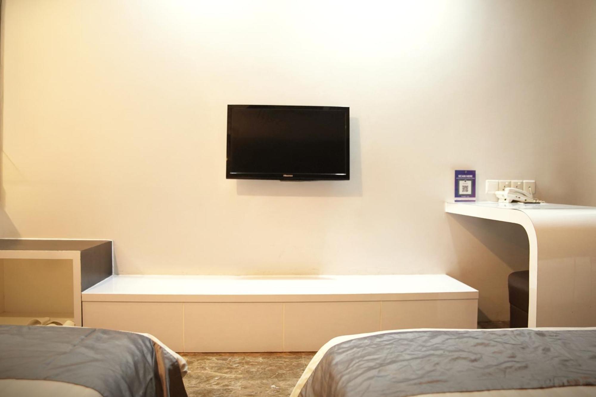 Dreamtel Jakarta Kültér fotó