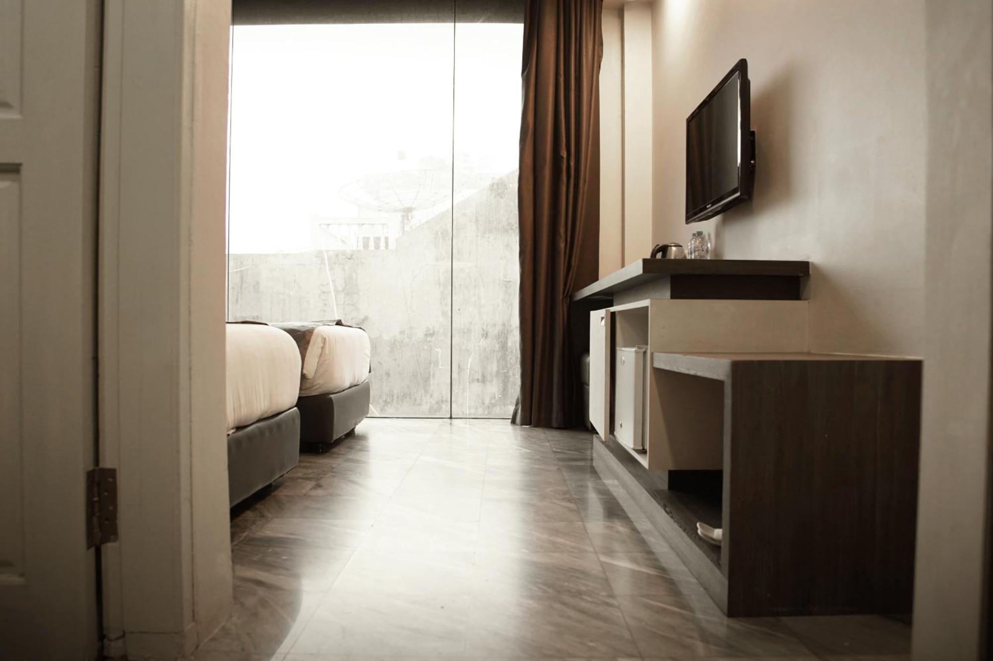 Dreamtel Jakarta Kültér fotó