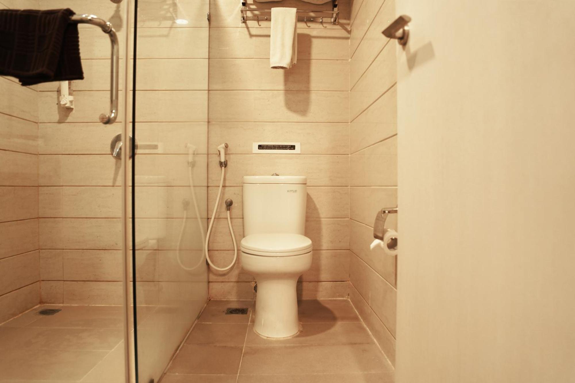 Dreamtel Jakarta Kültér fotó